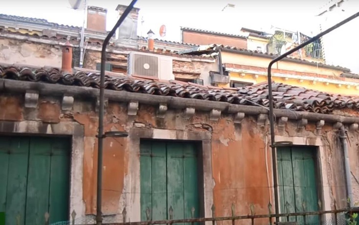 Imagen de los exteriores del Hostel Ai Boteri. Foto 15