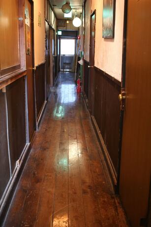 Imagen de los interiores del Hostel Air Osaka. Foto 16