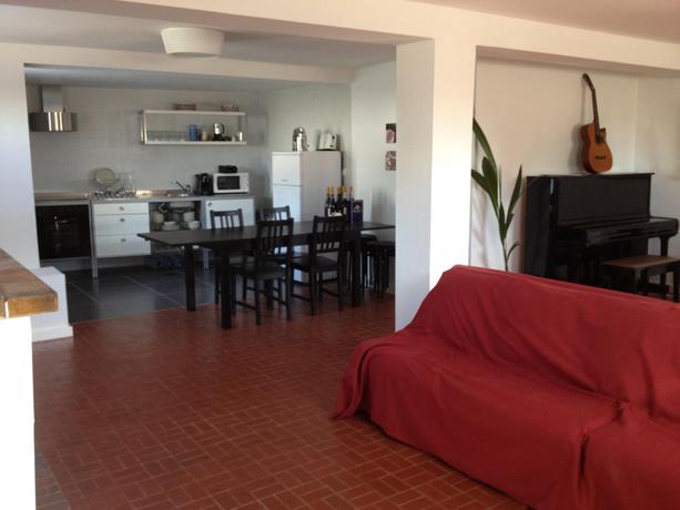 Imagen de los interiores del Hostel Airporto. Foto 11