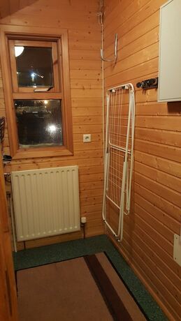 Imagen de los interiores del Hostel Akureyri Cottages. Foto 38