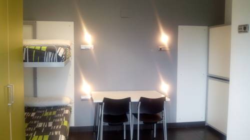 Imagen de la habitación del Hostel Albergue/auberge Ulia Youth. Foto 9