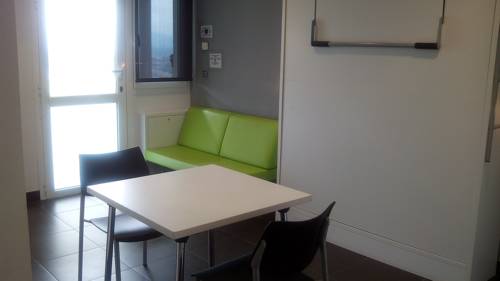 Imagen de la habitación del Hostel Albergue/auberge Ulia Youth. Foto 13