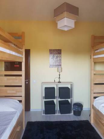 Imagen de la habitación del Hostel Almancil. Foto 10