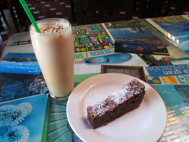 Imagen del bar/restaurante del Hostel Aluna B&B. Foto 11