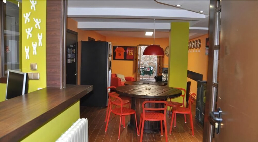 Imagen del bar/restaurante del Hostel Amelia by gaiarooms. Foto 2