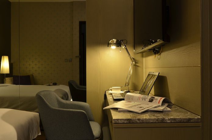 Imagen de la habitación del Hostel Amici hotel Six Star. Foto 4