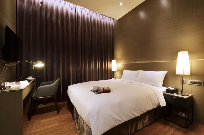 Imagen de la habitación del Hostel Amici hotel Six Star. Foto 12