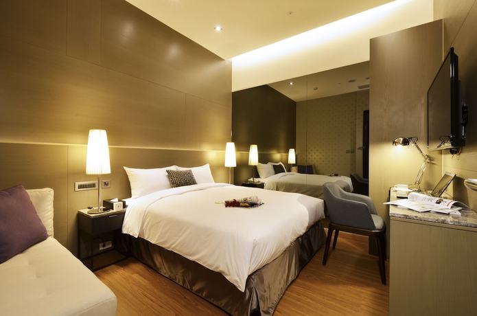 Imagen de la habitación del Hostel Amici hotel Six Star. Foto 13