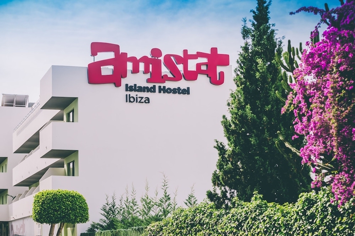 Imagen general del Hostel Amistat Island Ibiza - Albergue Juvenil. Foto 1