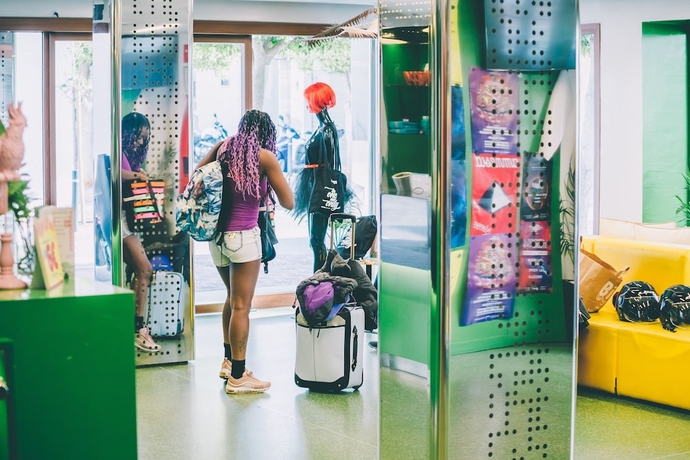 Imagen de los interiores del Hostel Amistat Island Ibiza - Albergue Juvenil. Foto 17