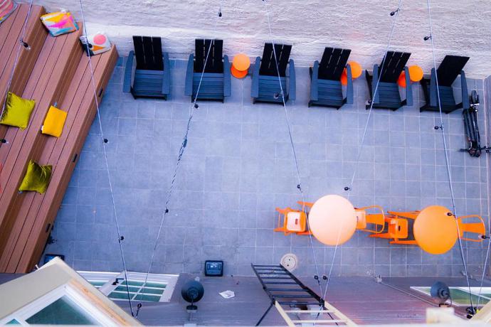 Imagen de los interiores del Hostel Amsterdam, San Francisco. Foto 10