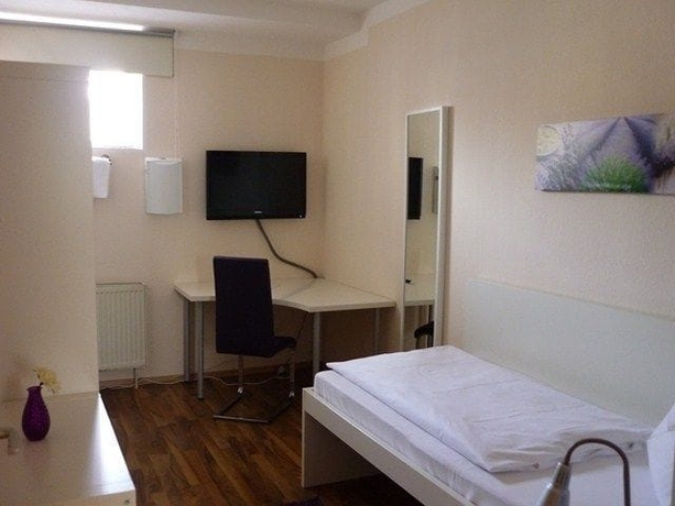 Imagen de la habitación del Hostel And Hallbergerhof. Foto 12