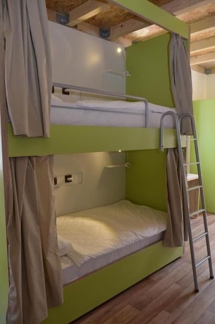 Imagen de la habitación del Hostel Antique. Foto 15