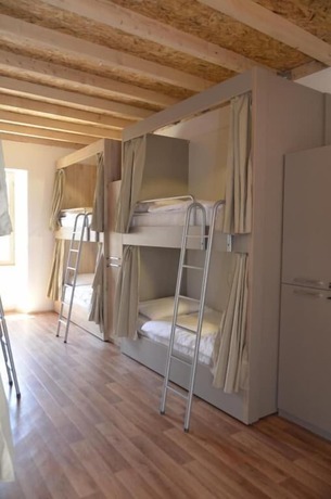 Imagen de la habitación del Hostel Antique. Foto 20