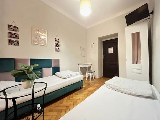 Imagen de la habitación del Hostel Aparthostel Helvetia. Foto 25