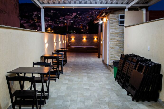 Imagen del bar/restaurante del Hostel Apoteose. Foto 17