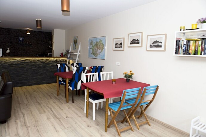 Imagen del bar/restaurante del Hostel Aska, Vestmannaeyjar. Foto 13