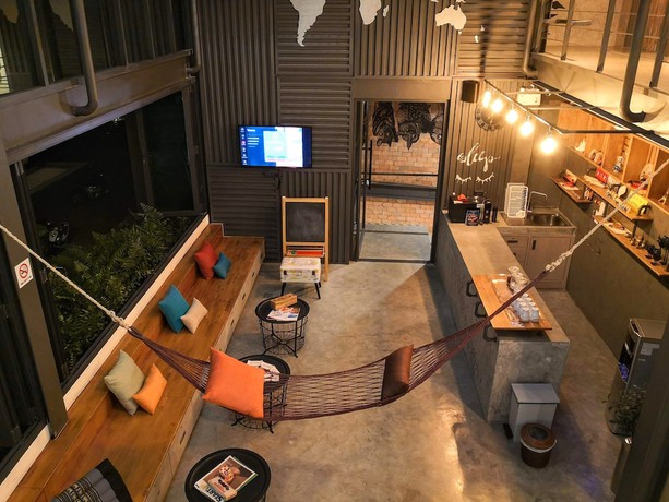Imagen de los interiores del Hostel Asleep by Lantana. Foto 13