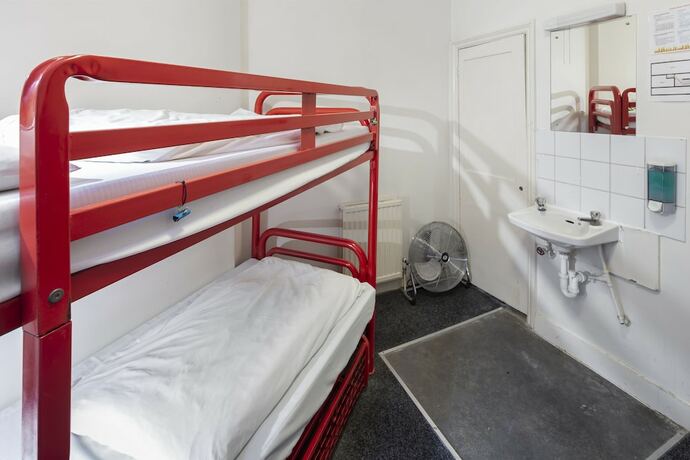 Imagen de la habitación del Hostel Astor Museum Inn. Foto 11