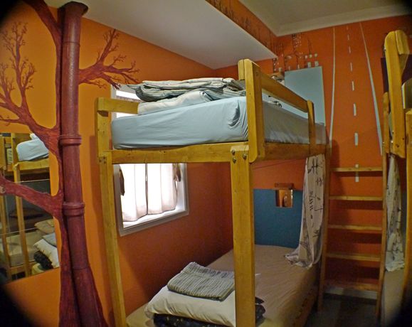 Imagen de la habitación del Hostel Auberge Jeunesse Loulou's Backpacker. Foto 8