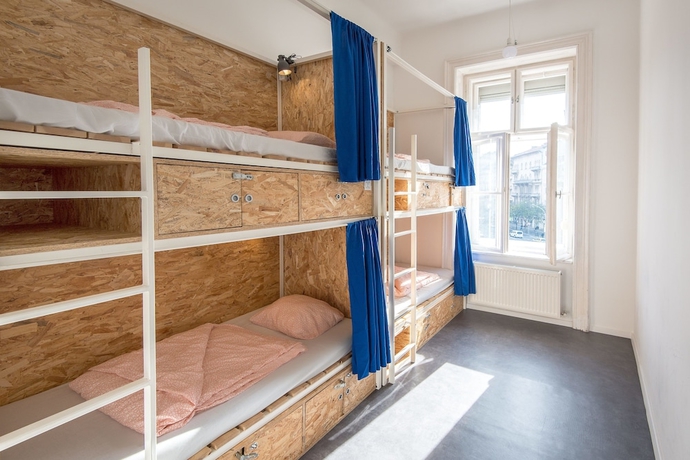 Imagen de la habitación del Hostel Avenue, Budapest. Foto 5