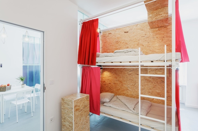 Imagen de la habitación del Hostel Avenue, Budapest. Foto 11