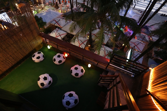 Imagen de los exteriores del Hostel Avenue, Malay. Foto 16