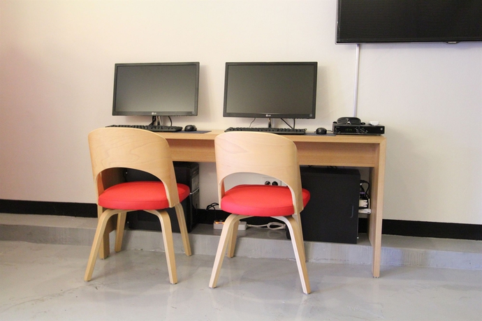 Imagen de los interiores del Hostel B My Guesthouse -. Foto 13