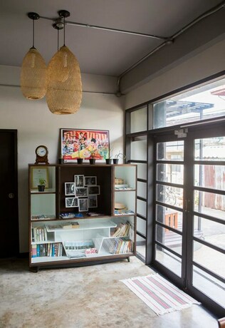 Imagen de los interiores del Hostel Baan 89. Foto 34