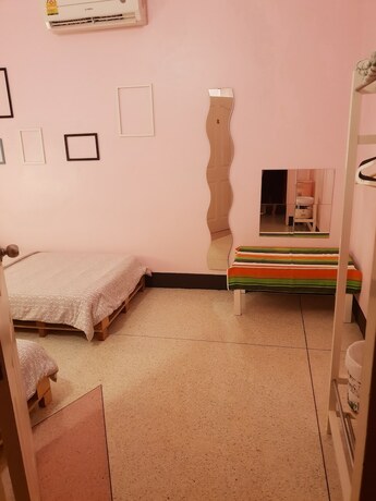 Imagen de la habitación del Hostel Baan Nampetch. Foto 20