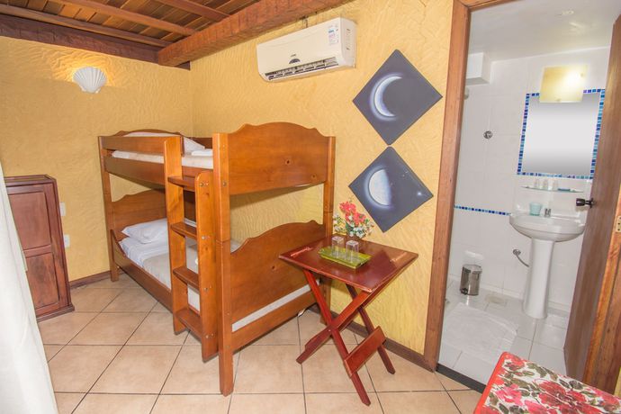 Imagen de la habitación del Hostel Bamboo B&uacute;zios. Foto 12