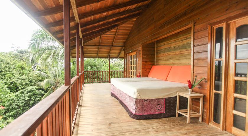 Imagen de los exteriores del Hostel Bambuda Lodge -. Foto 6