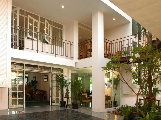 Imagen de los exteriores del Hostel Bansabai. Foto 12