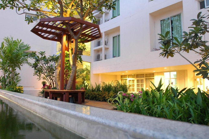 Imagen de los exteriores del Hostel Bansabai. Foto 13