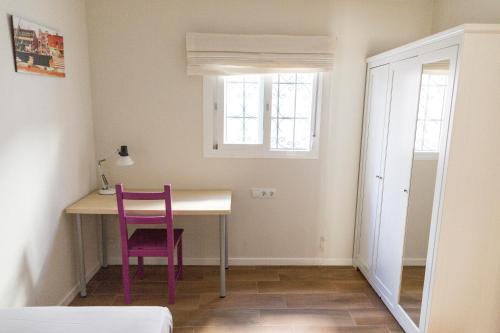 Imagen de la habitación del Hostel Barbatuke, M&aacute;laga. Foto 11
