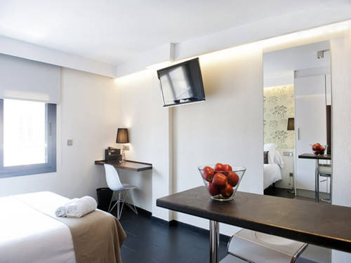 Imagen de la habitación del Hostel Barcelona Fifteen Luxury Aparthotel. Foto 10
