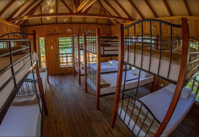 Imagen de la habitación del Hostel Barefoot Kuata Island Resort Fiji. Foto 6
