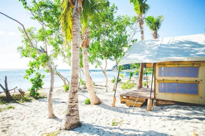 Imagen de la habitación del Hostel Barefoot Kuata Island Resort Fiji. Foto 9