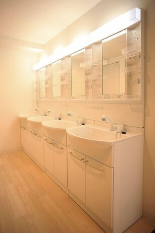 Imagen de los interiores del Hostel Base Inn Tabata -. Foto 18
