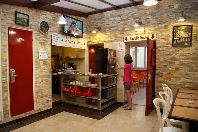Imagen del bar/restaurante del Hostel Bastille, París. Foto 5