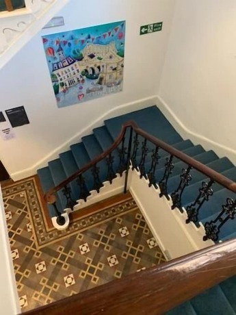 Imagen general del Hostel Bath Ymca. Foto 4