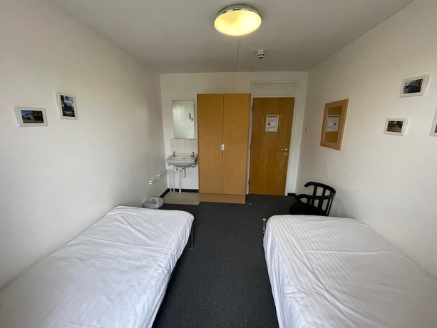 Imagen general del Hostel Bath Ymca. Foto 6