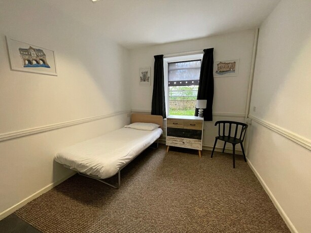 Imagen de la habitación del Hostel Bath Ymca. Foto 11