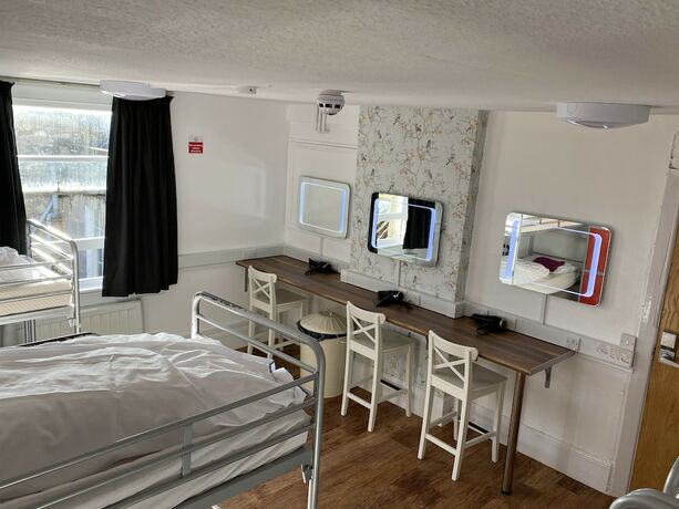 Imagen de la habitación del Hostel Bath Ymca. Foto 14