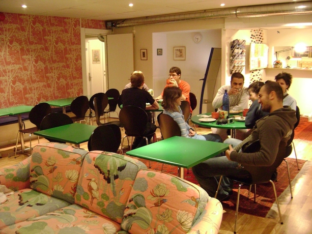 Imagen de los interiores del Hostel Bed and Breakfast. Foto 17