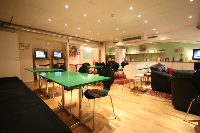 Imagen del bar/restaurante del Hostel Bed and Breakfast. Foto 4