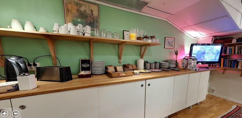 Imagen del bar/restaurante del Hostel Bed and Breakfast. Foto 7