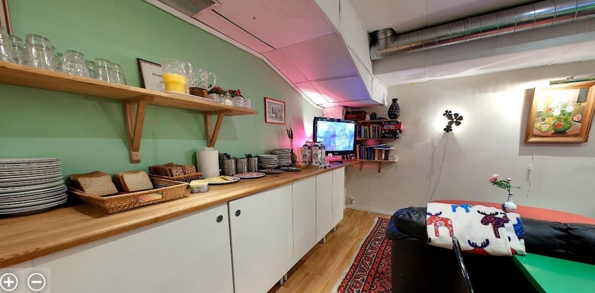 Imagen del bar/restaurante del Hostel Bed and Breakfast. Foto 8