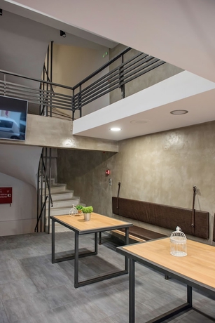 Imagen de los interiores del Hostel Bedbox. Foto 19