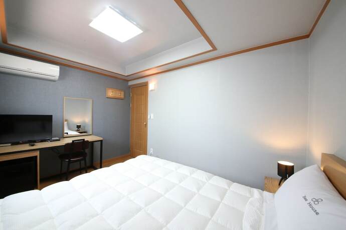 Imagen de la habitación del Hostel Bee House. Foto 18